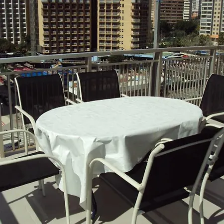 Edificio Alteanos V * Benidorm