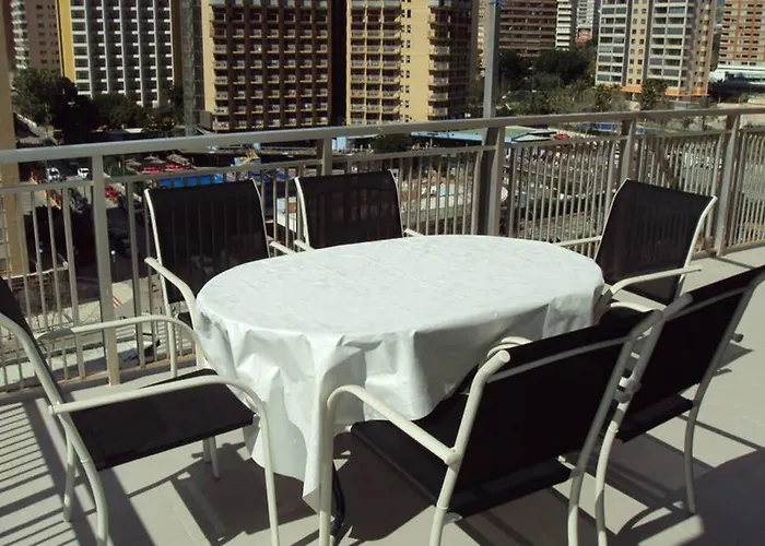 Edificio Alteanos V * Benidorm